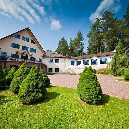 Hotel Perla Bieszczadow Geovita Чорна Екстер'єр фото