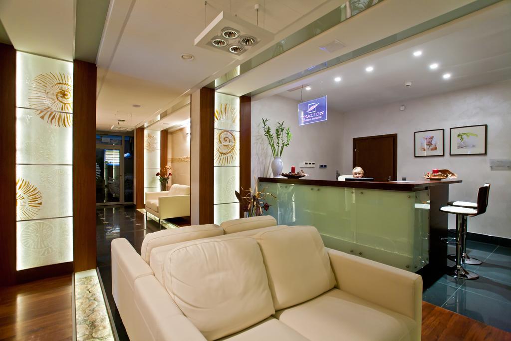 Hotel Perla Bieszczadow Geovita Чорна Екстер'єр фото