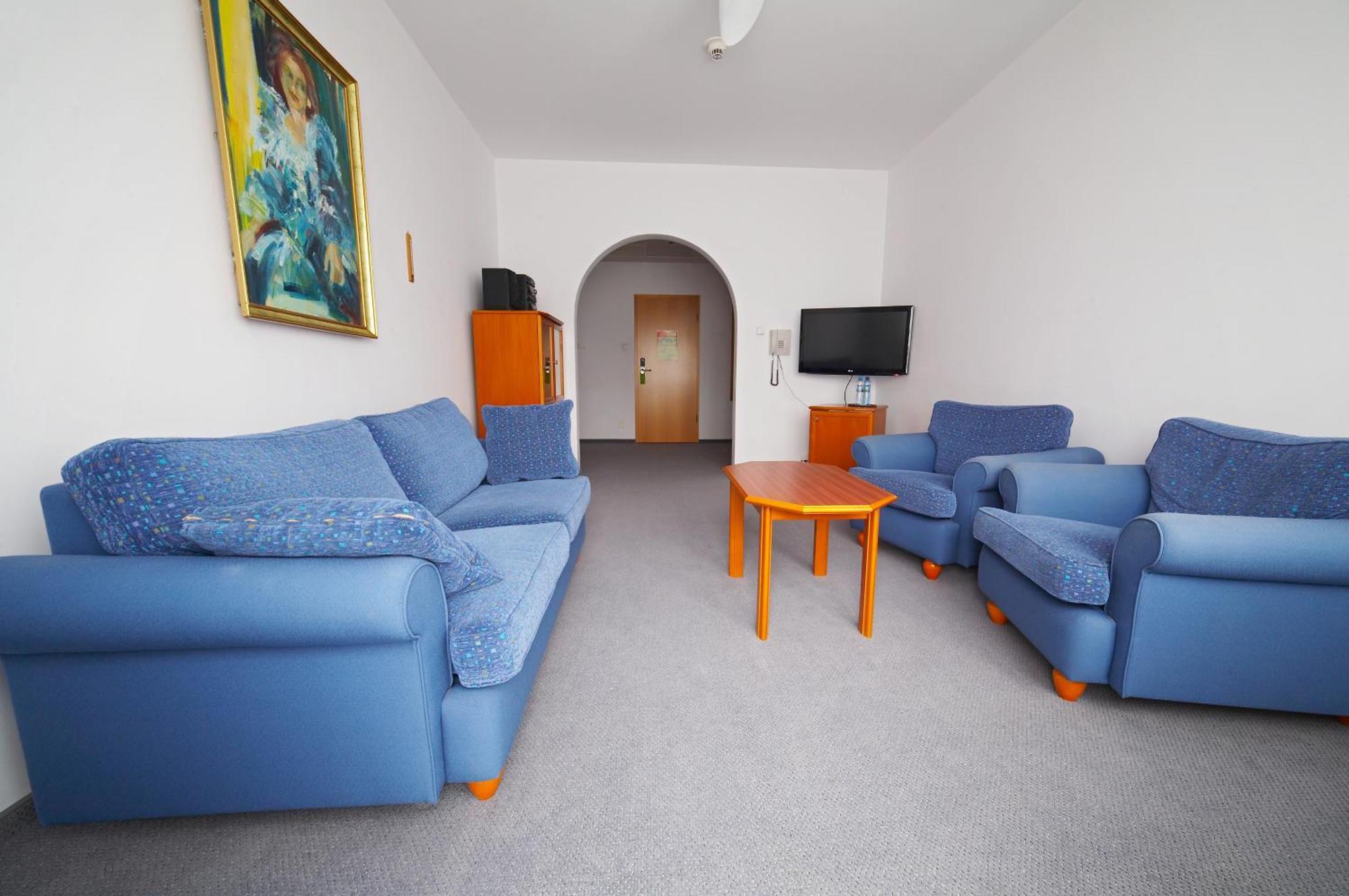 Hotel Perla Bieszczadow Geovita Чорна Екстер'єр фото