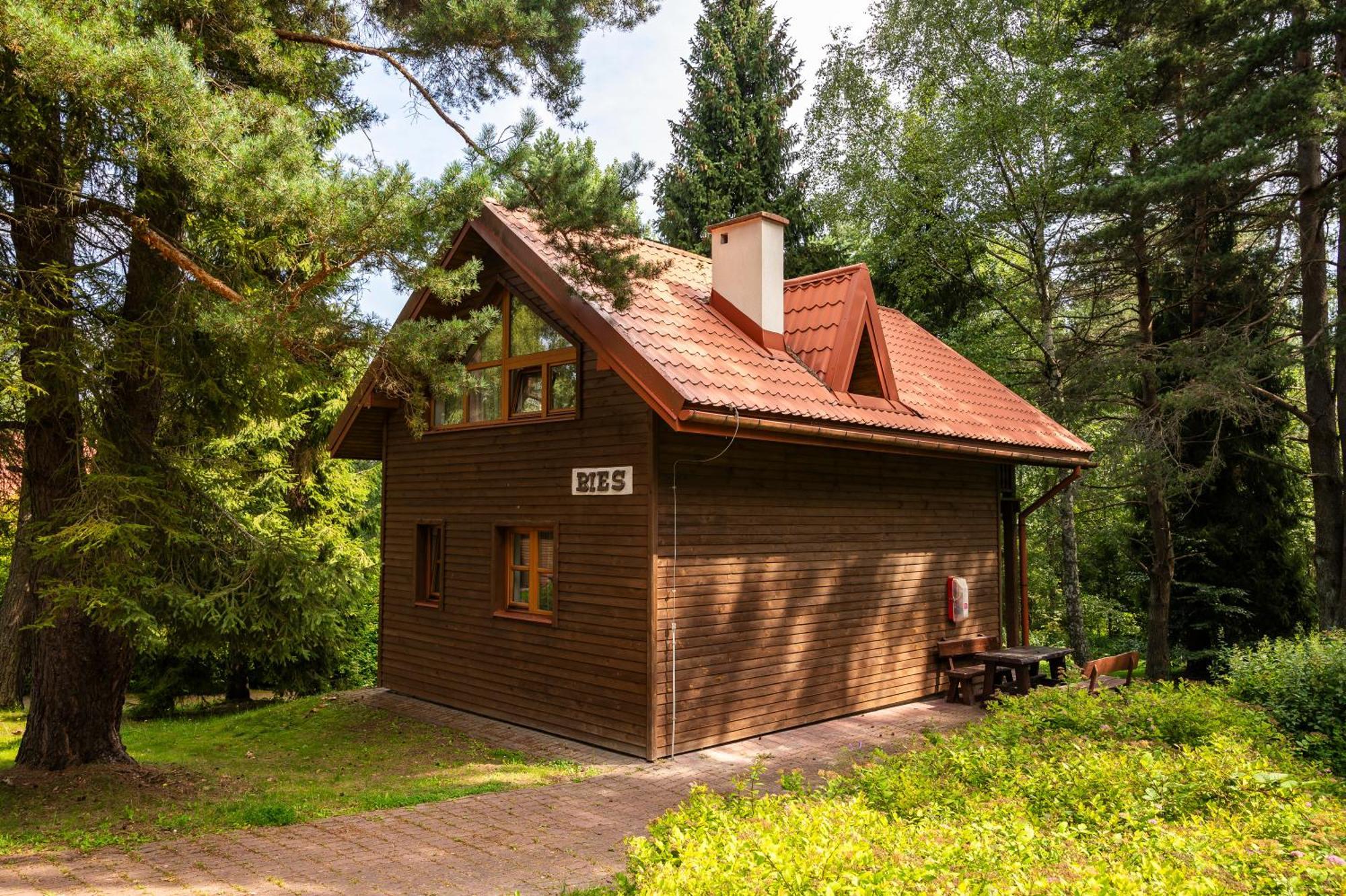 Hotel Perla Bieszczadow Geovita Чорна Екстер'єр фото