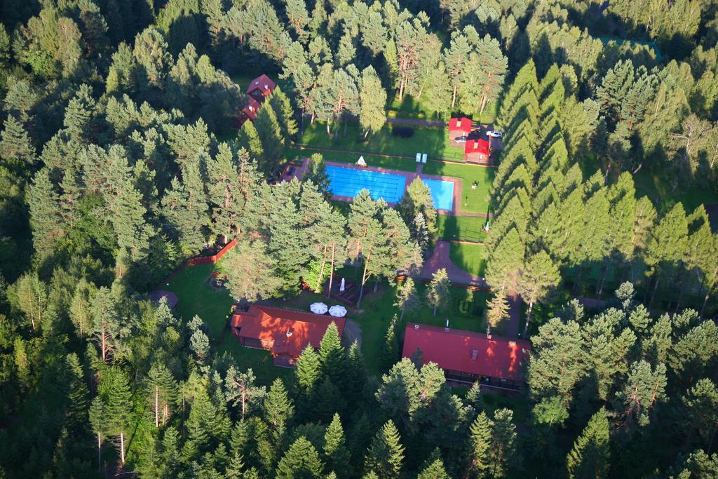 Hotel Perla Bieszczadow Geovita Чорна Екстер'єр фото